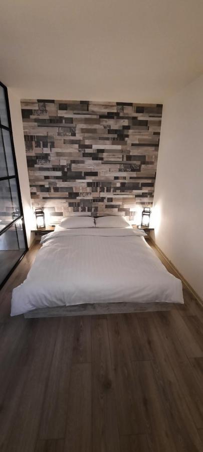 The World Apartament Târgu-Mureş Extérieur photo
